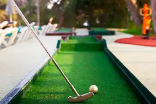 Indoor-Games-Room